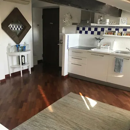 Holiday home Mansardina Sole E Luna La Spezia